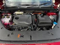 2025 MG HS Super Hybrid Essence AS33P MY25 Diamond Red