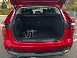 2025 MG HS Super Hybrid Essence AS33P MY25 Diamond Red