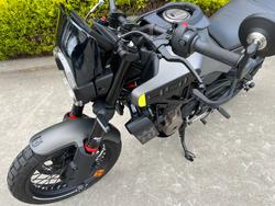 2024 Husqvarna SVARTPILEN 401 Grey