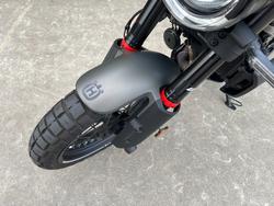 2024 Husqvarna SVARTPILEN 401 Grey