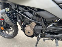 2024 Husqvarna SVARTPILEN 401 Grey