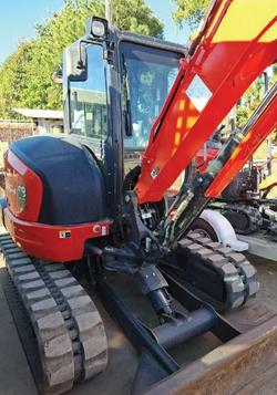 Kubota U55-4G