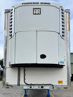 2011 Maxitrans St3 22 Pallet -28 Freezer Meat Hanger