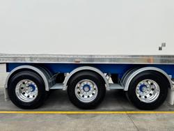 2011 Maxitrans
                St3 22 Pallet -28 Freezer Meat Hanger 