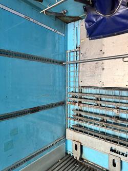 2011 Maxitrans St3 22 Pallet -28 Freezer Meat Hanger Blue