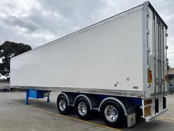 2011 Maxitrans St3 22 Pallet -28 Freezer Meat Hanger