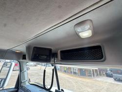 2012 Freightliner Columbia Cl112