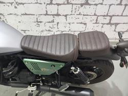 2021 Moto Guzzi V9 Bobber V9 Green