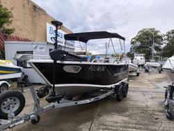 2023 Formosa SRT 525 Side Console