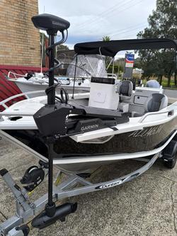 2023 Formosa SRT 525 Side Console