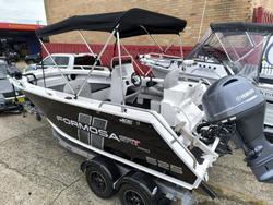 2023 Formosa SRT 525 Side Console