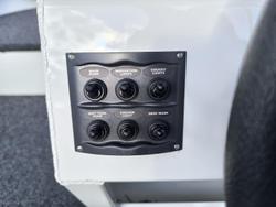2023 Formosa SRT 525 Side Console