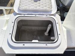2023 Formosa SRT 525 Side Console