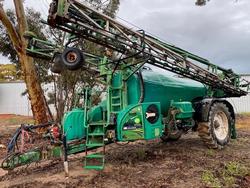 2009 Goldacres Prairie 6500L Boom Spray
