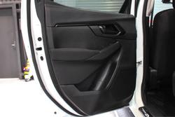 2020 Isuzu D-MAX SX MY19 4X4 Dual Range Splash White