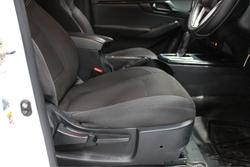 2020 Isuzu D-MAX SX MY19 4X4 Dual Range Splash White