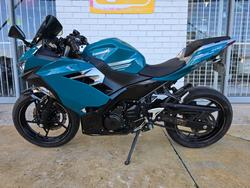 2020 Kawasaki NINJA 400 Green