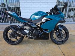Kawasaki Ninja 400
