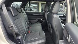 2024 Ford Everest Platinum