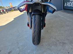 2025 BMW Motorrad S 1000 RR M SPORT LIGHT WHITE