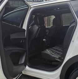 2020 Peugeot 5008 GT Line P87 MY20 Pearl White