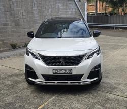 2020 Peugeot 5008 GT Line P87 MY20 Pearl White