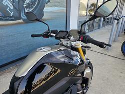 2024 BMW Motorrad R 1250 R Black