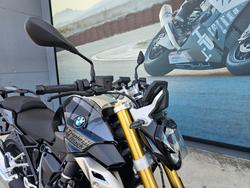 2024 BMW Motorrad R 1250 R Black