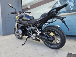 2024 BMW Motorrad R 1250 R Black