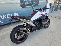 2026 BMW Motorrad 2026 BMW 1300CC R 1300 R LIGHT WHITE
