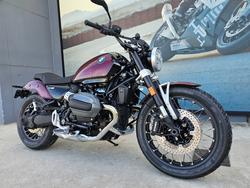 2025 BMW Motorrad R 12 Red