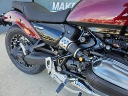 2025 BMW Motorrad R 12 Red