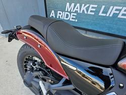2025 BMW Motorrad R 12 Red