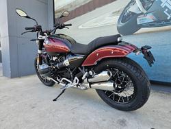 2025 BMW Motorrad R 12 Red