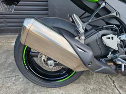 2025 Kawasaki NINJA ZX-10R GREEN