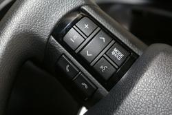 2025 Toyota Hilux SR