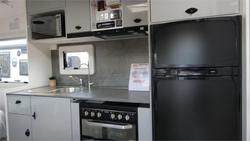 2025 Viscount V Series WHITE