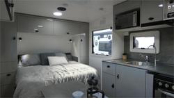2025 Viscount V Series WHITE