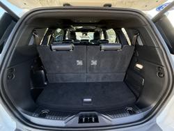 2023 Ford
Everest Platinum