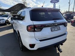 2023 Ford
Everest Platinum