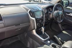 2017 Isuzu D-MAX LS-M MY17 4X4 Dual Range Titanium Silver