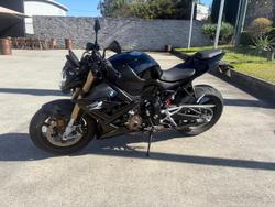 2024 BMW S 1000 R Race S 1000 Black
