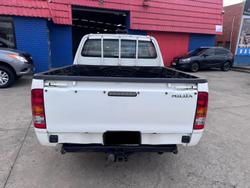 2009 Toyota Hilux SR GGN15R MY09 4x2 Glacier White