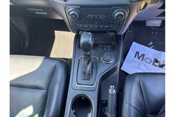 2020 Ford
Everest Titanium