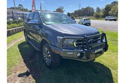 2020 Ford
Everest Titanium