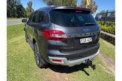 2020 Ford
Everest Titanium
