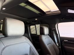 2025 Land Rover
Defender 110 D350 X-Dynamic HSE