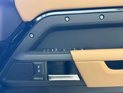 2025 Land Rover
                Defender 110 P400 X-Dynamic HSE