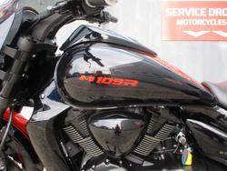 2019 Suzuki BOULEVARD M109R BLACK EDITION BLACK