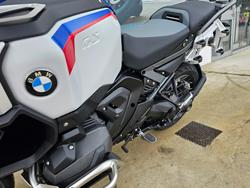 2025 BMW Motorrad R 1300 GS ADVENTURE TROPHY Blue